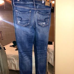 American Eagle distressed jeans